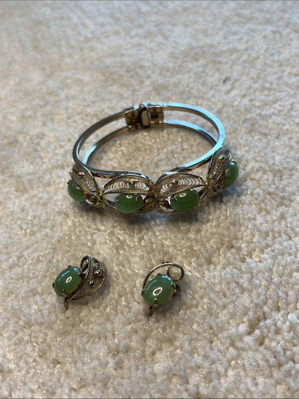 Vintage Sterling silver filigree bracelet and earring set. with jade